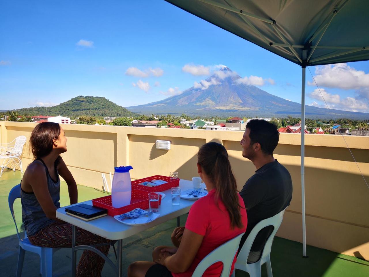 Jdl Residences Hostel Legazpi Luaran gambar