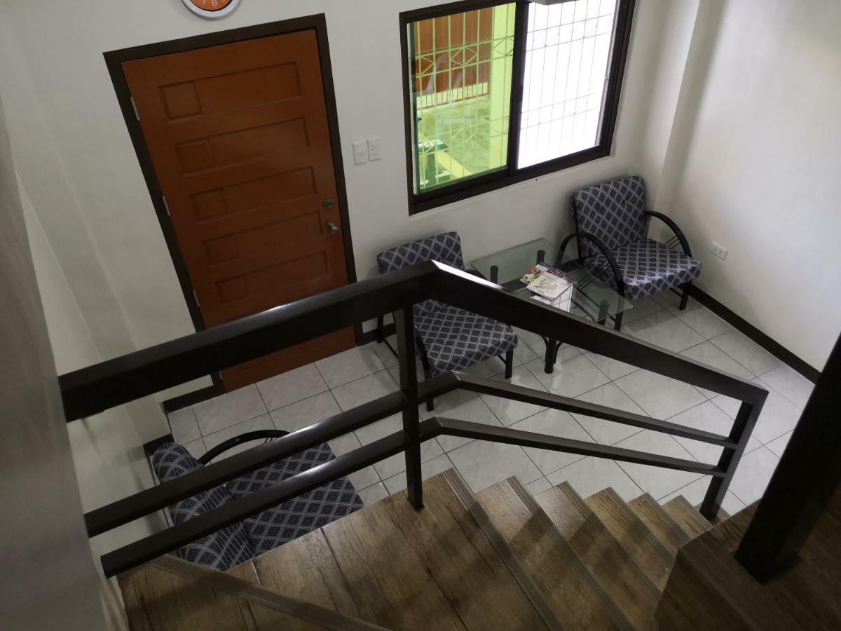 Jdl Residences Hostel Legazpi Luaran gambar