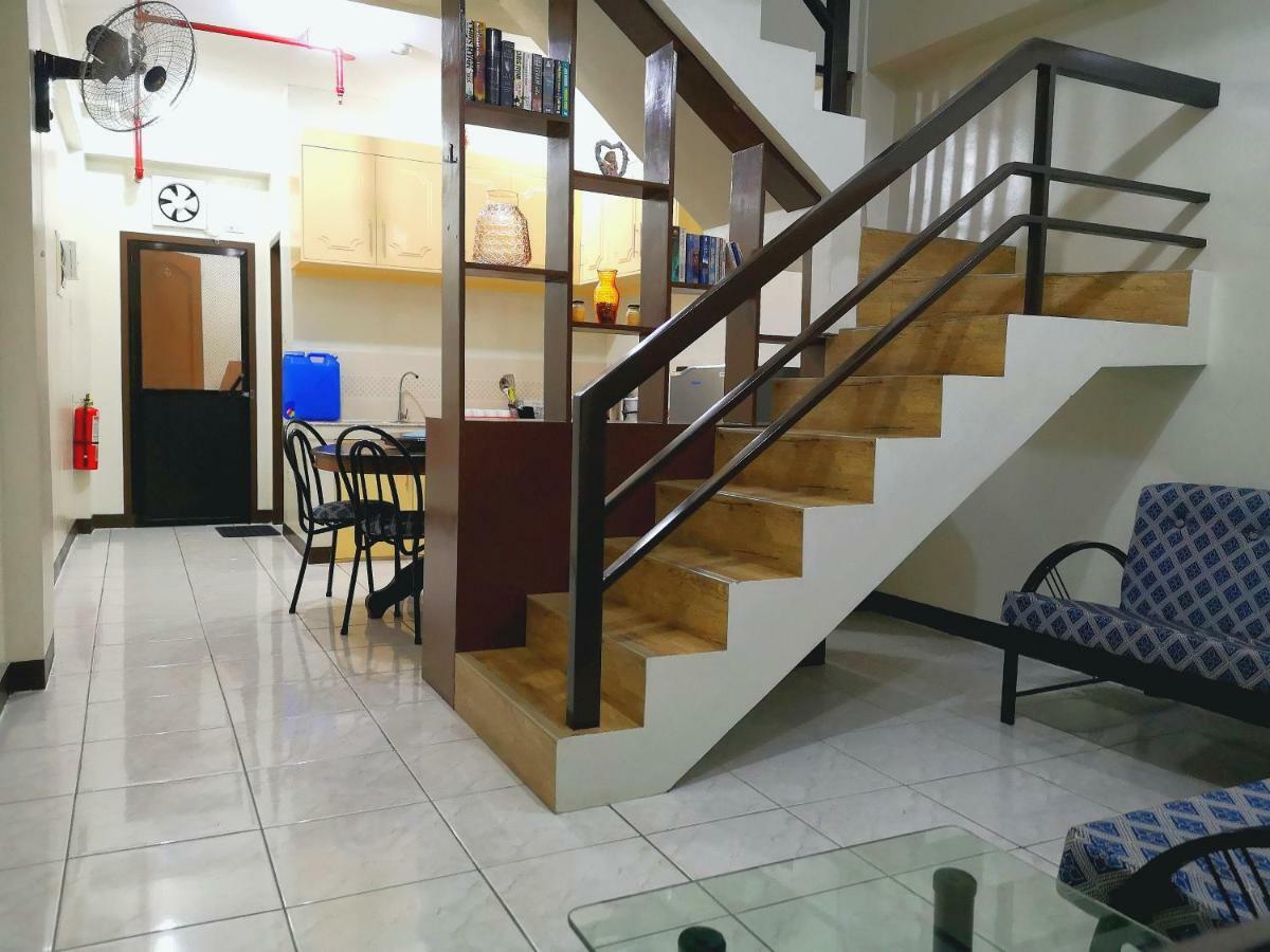 Jdl Residences Hostel Legazpi Luaran gambar